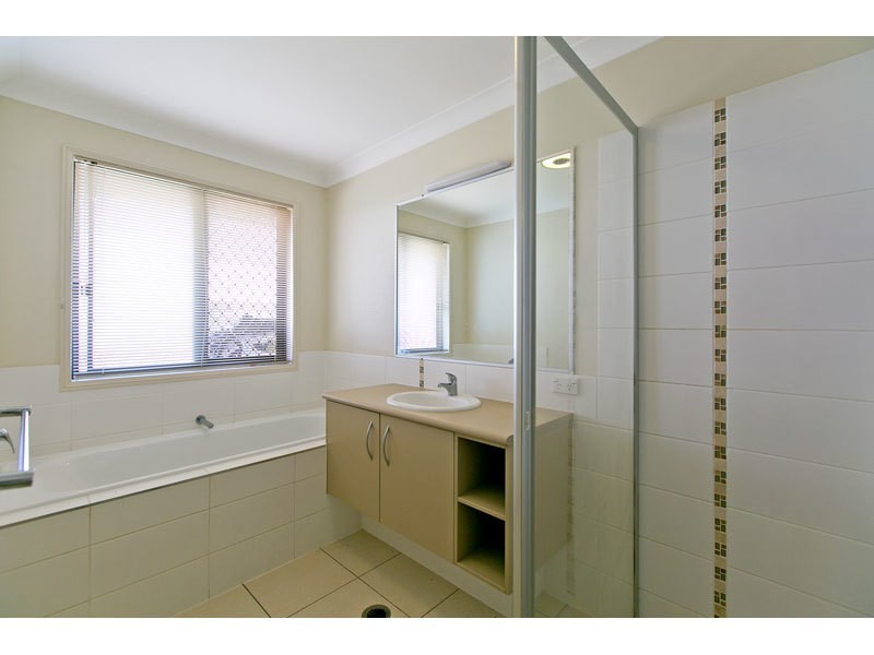 7 Estuary Avenue, Victoria Point QLD 4165
