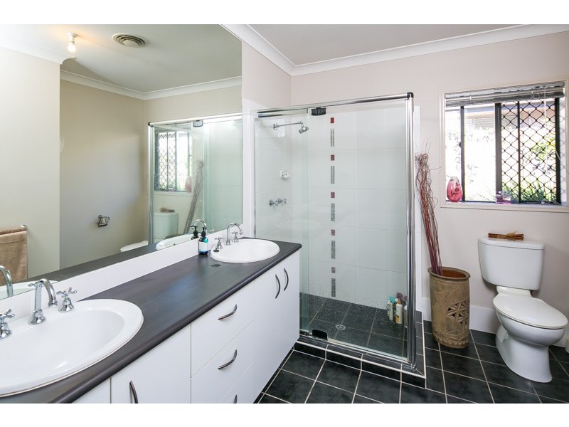 26 Carlingford Drive, Thornlands QLD 4164