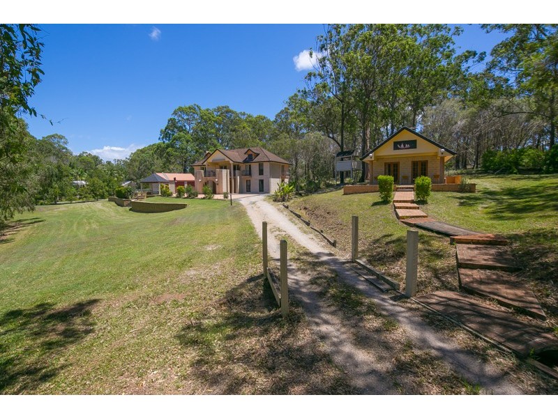 11 Abeya Street, Thornlands QLD 4164