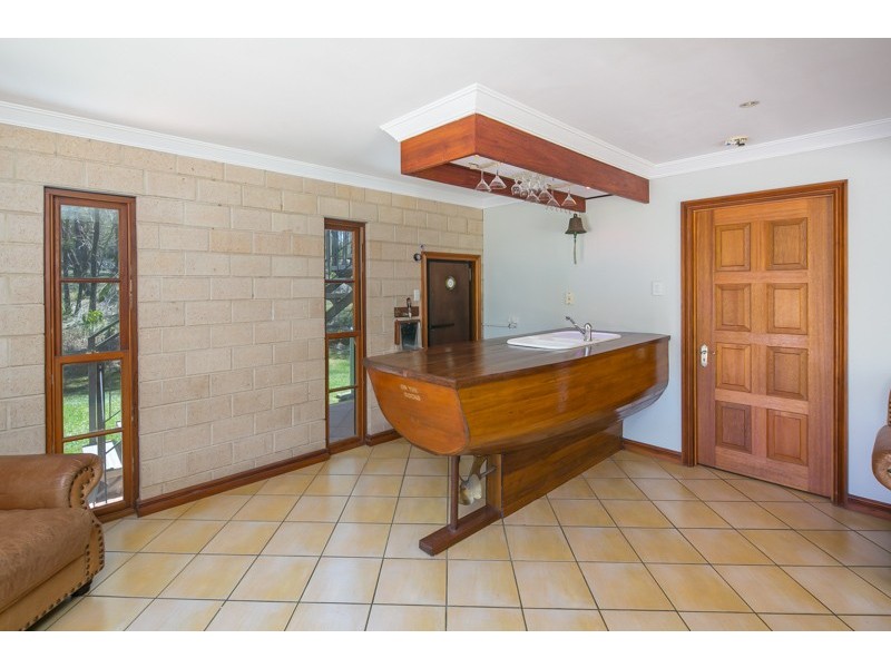 11 Abeya Street, Thornlands QLD 4164