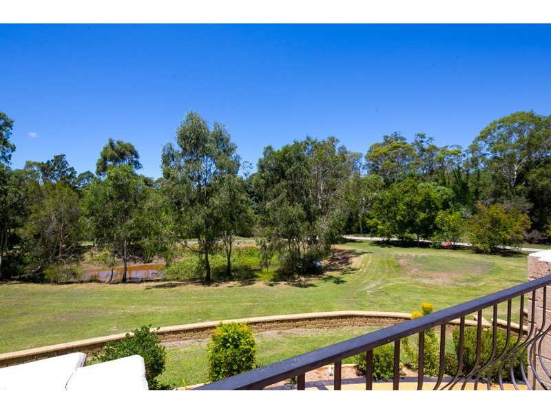 11 Abeya Street, Thornlands QLD 4164