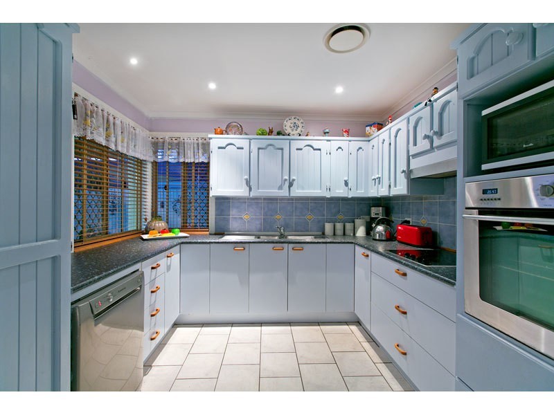 4 Stonebridge Street, Alexandra Hills QLD 4161