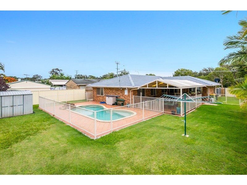 44 Boundary Street, Redland Bay QLD 4165
