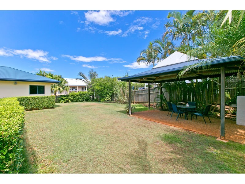 16 Moreton View Parade, Redland Bay QLD 4165