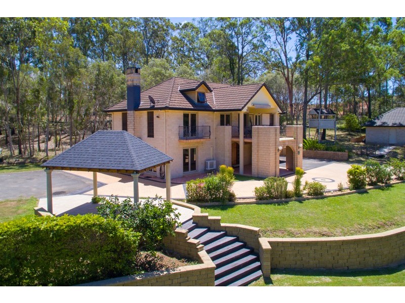 11 Abeya Street, Thornlands QLD 4164