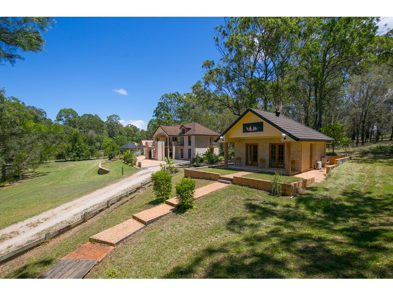 11 Abeya Street, Thornlands QLD 4164