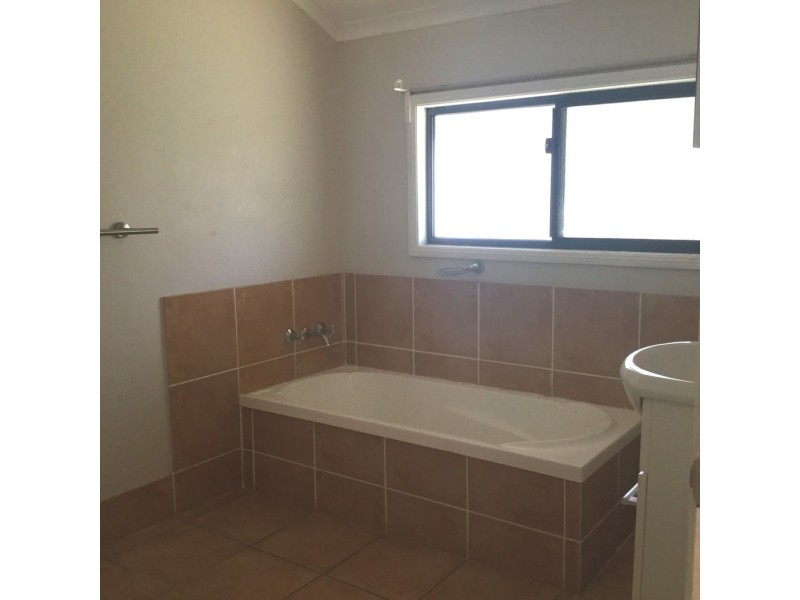 57 Duringan Street, Russell Island QLD 4184