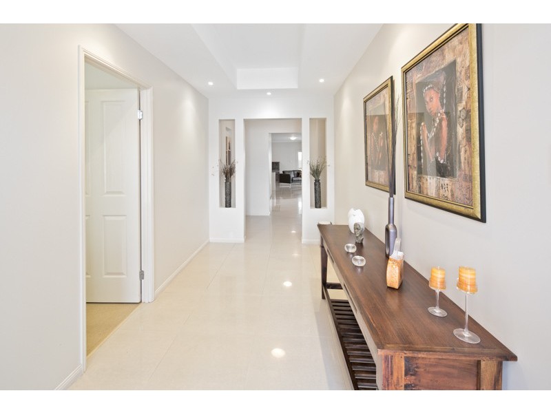 22 Gretchen Cct, Thornlands QLD 4164