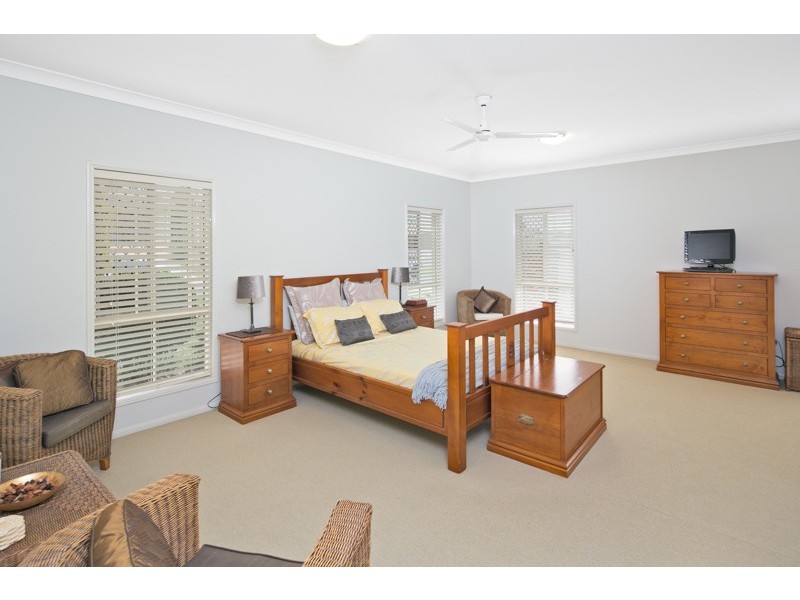 22 Gretchen Cct, Thornlands QLD 4164