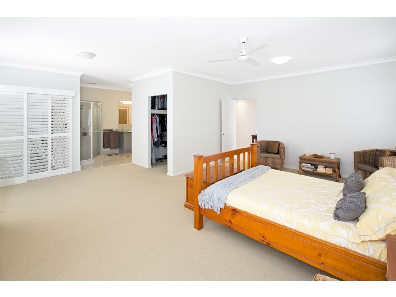 22 Gretchen Cct, Thornlands QLD 4164