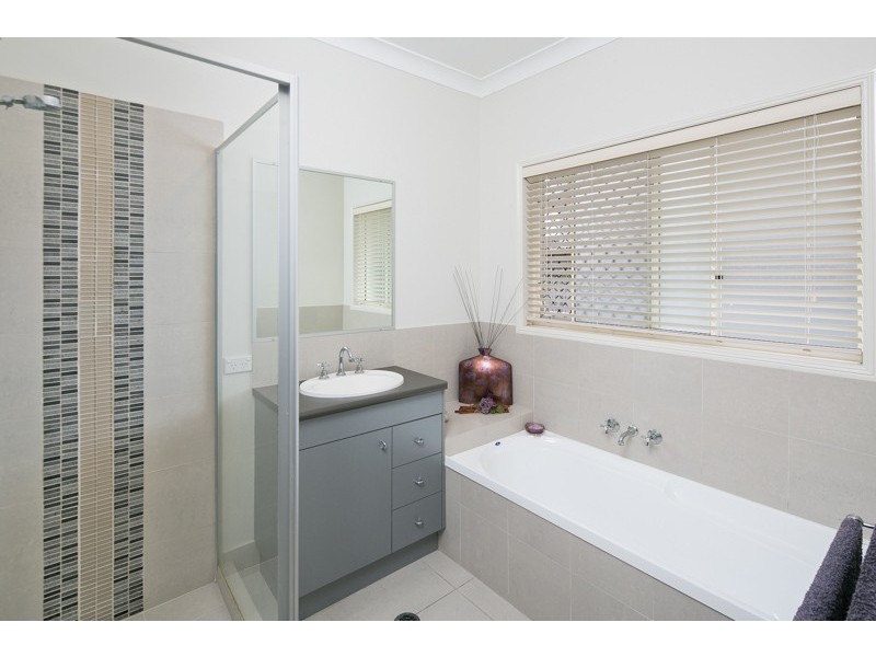 22 Gretchen Cct, Thornlands QLD 4164