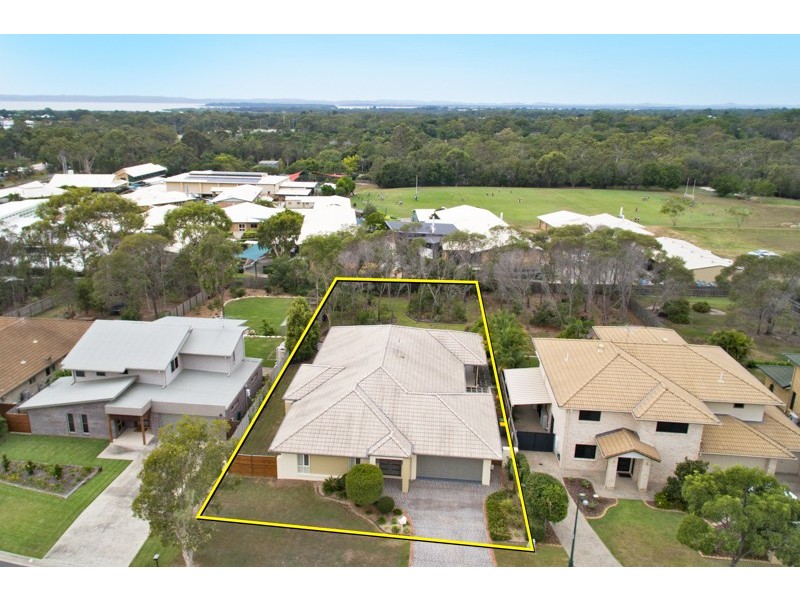 22 Gretchen Cct, Thornlands QLD 4164