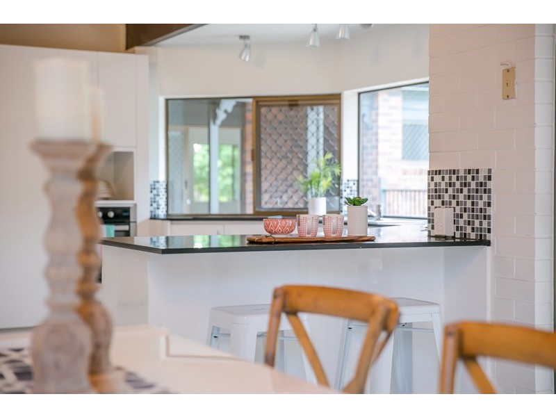 37 Woodlands Drive, Thornlands QLD 4164