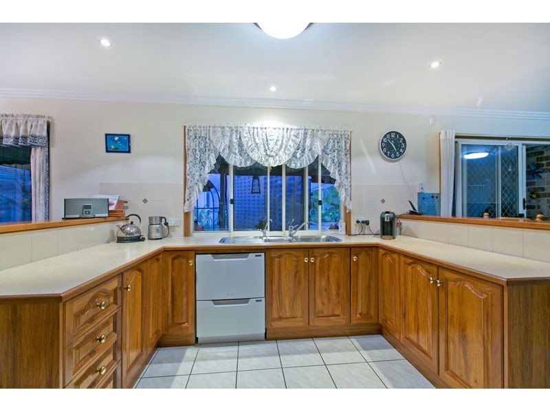 3 Jacob street, Wellington Point QLD 4160