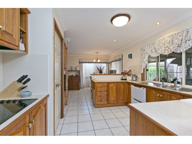 3 Jacob street, Wellington Point QLD 4160