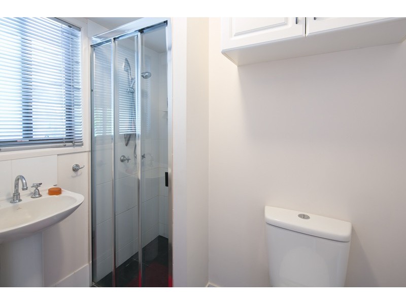 37 Catherine St, Birkdale QLD 4159