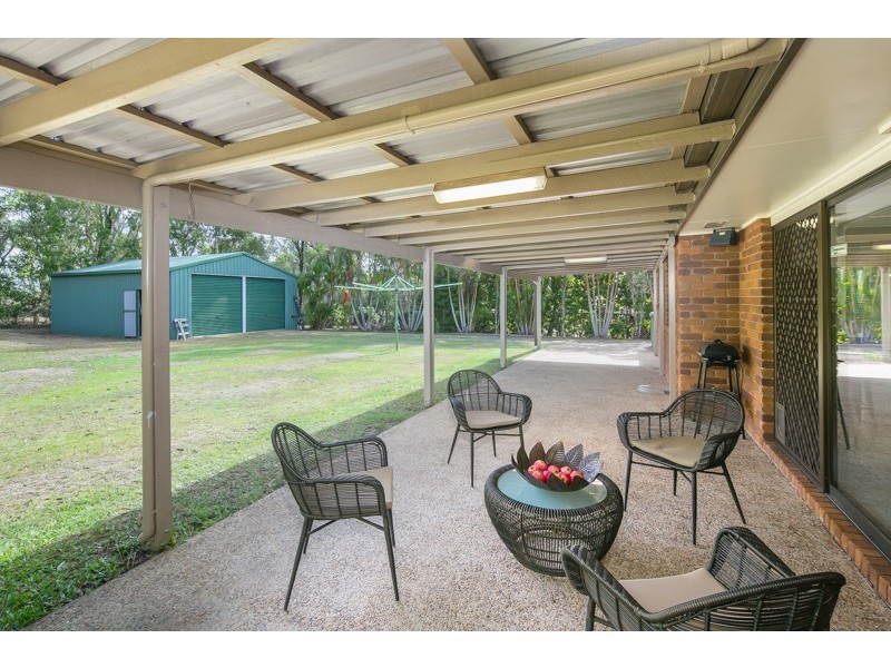 37 Catherine St, Birkdale QLD 4159