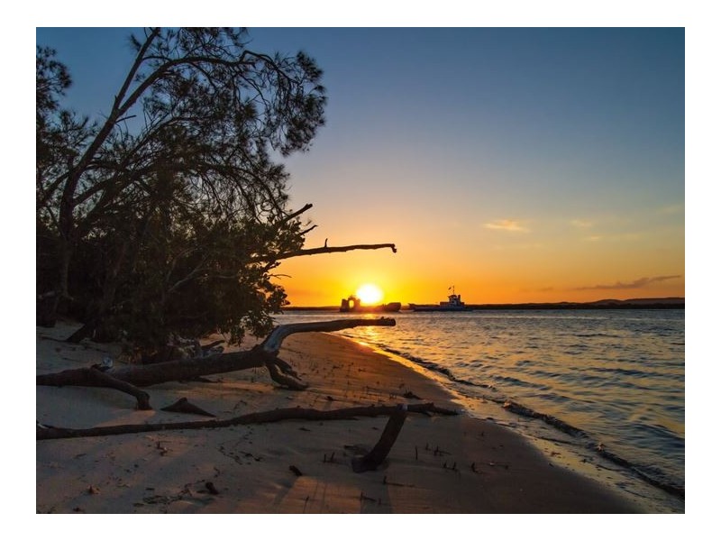 34 Noyes Parade, Karragarra Island QLD 4184