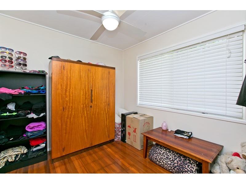 66 Thomas Street, Birkdale QLD 4159