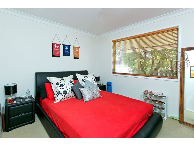 19 Anita Street, Redland Bay QLD 4165