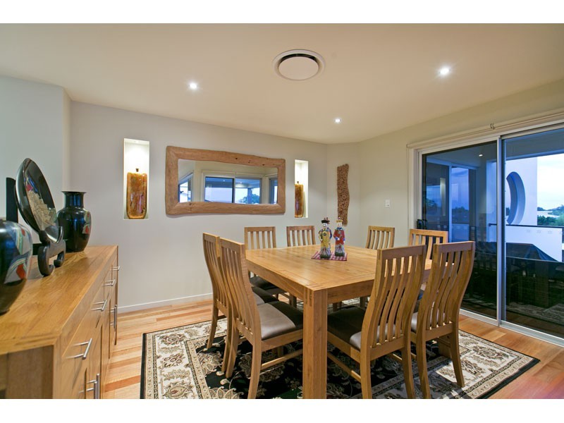 13 Bay Crest Place, Thornlands QLD 4164