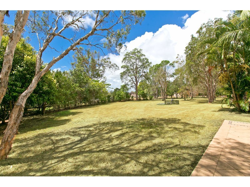13 Korsman Drive, Thornlands QLD 4164