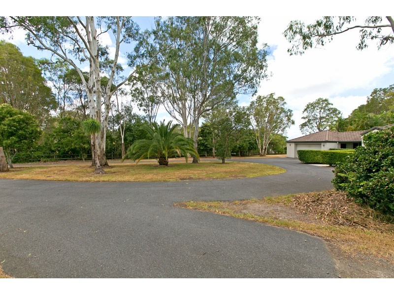 13 Korsman Drive, Thornlands QLD 4164