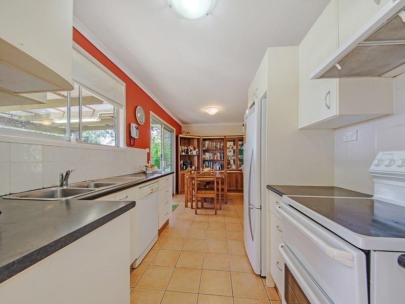 27 Albicore Drive, Thornlands QLD 4164