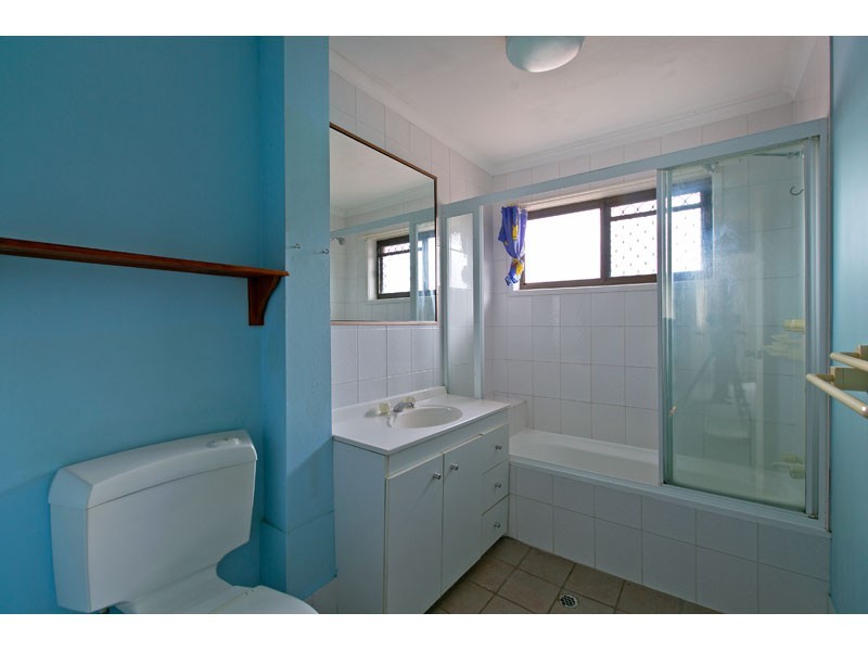 2/76 Mount Cotton Road, Capalaba QLD 4157