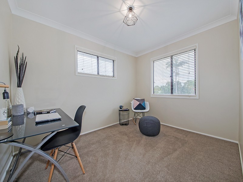 2 Lake View Drive, Thornlands QLD 4164