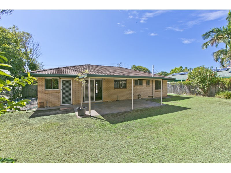 3 Angela Crescent, Cleveland QLD 4163