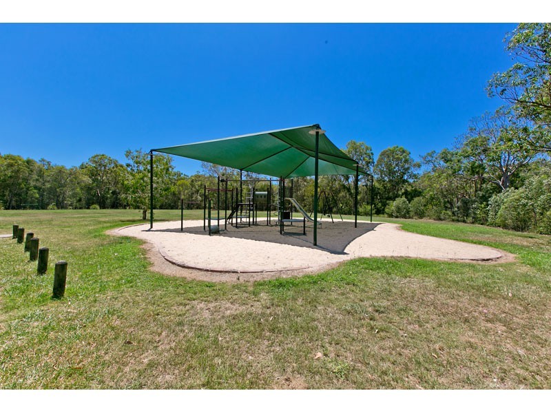 3 Queensbury Street, Wellington Point QLD 4160