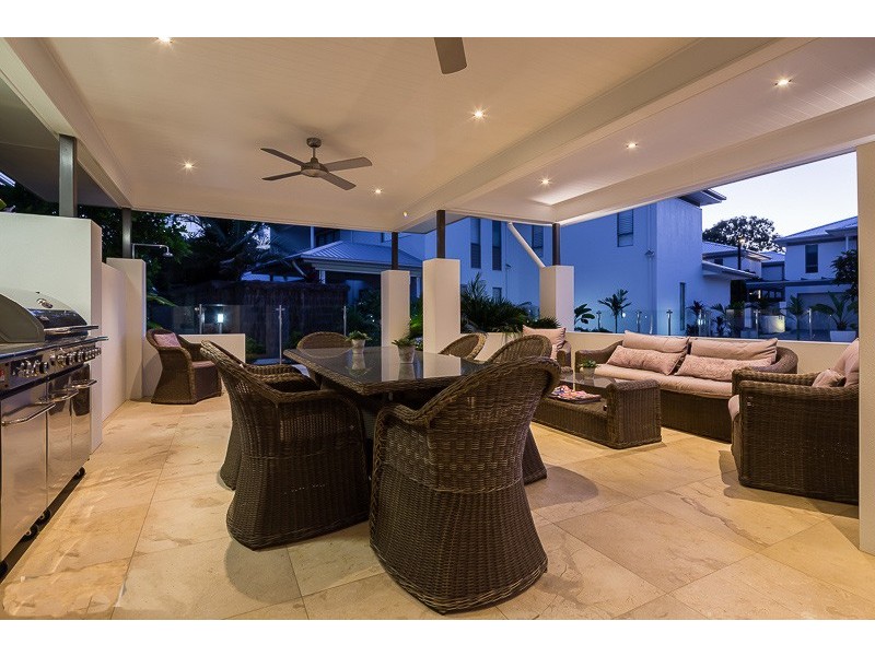 21/92-94 Sturgeon Street, Ormiston QLD 4160