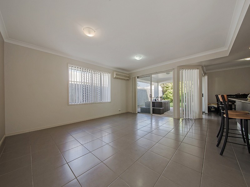 14 Gilchrist Street, Wellington Point QLD 4160