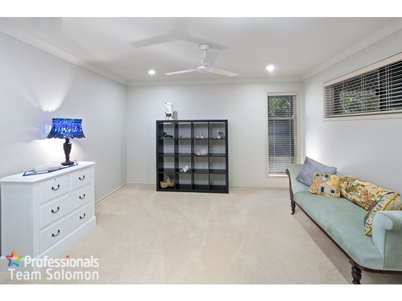 18 Scribbly Gum Place, Mount Cotton QLD 4165