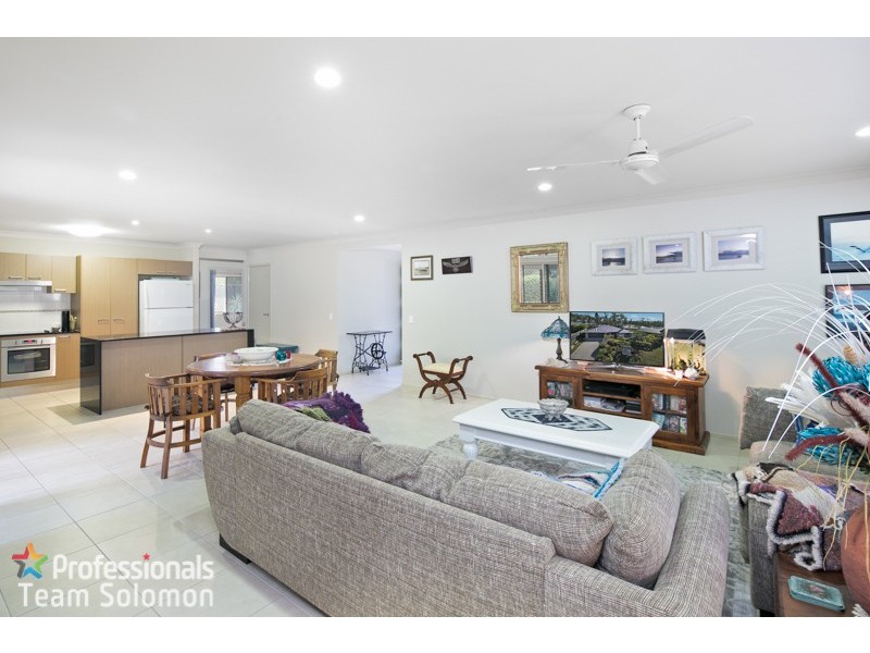 18 Scribbly Gum Place, Mount Cotton QLD 4165