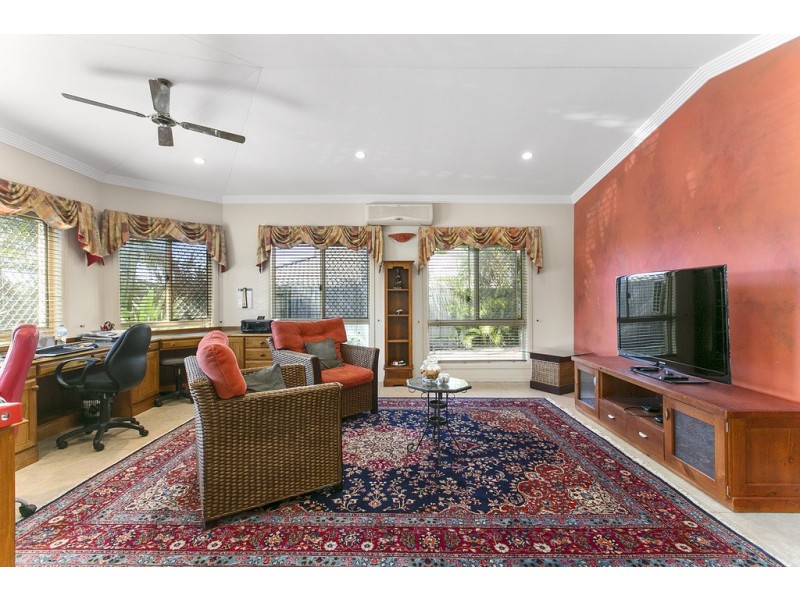 7 Bellevista Crescent, Wellington Point QLD 4160