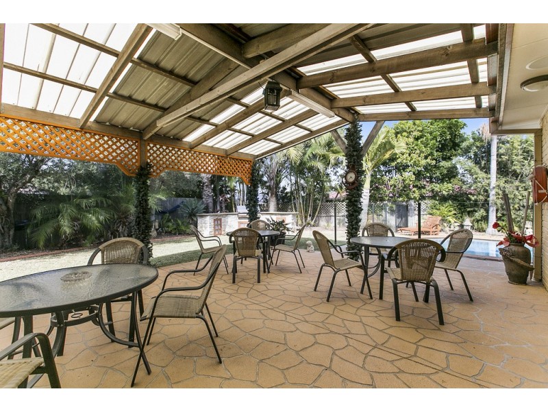 7 Bellevista Crescent, Wellington Point QLD 4160