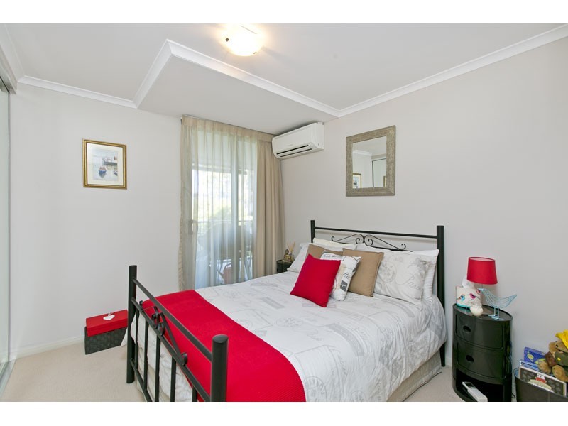 8/141 Shore Street West, Cleveland QLD 4163