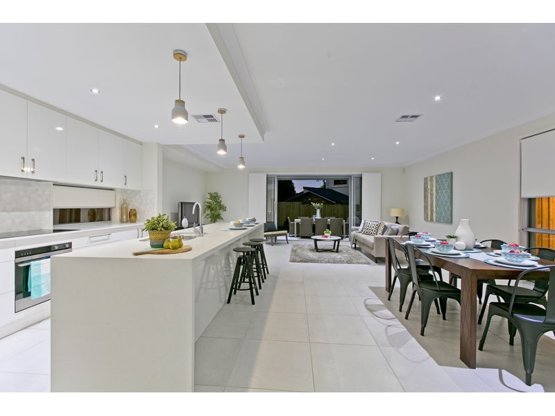 20 Jellicoe Street, Wellington Point QLD 4160
