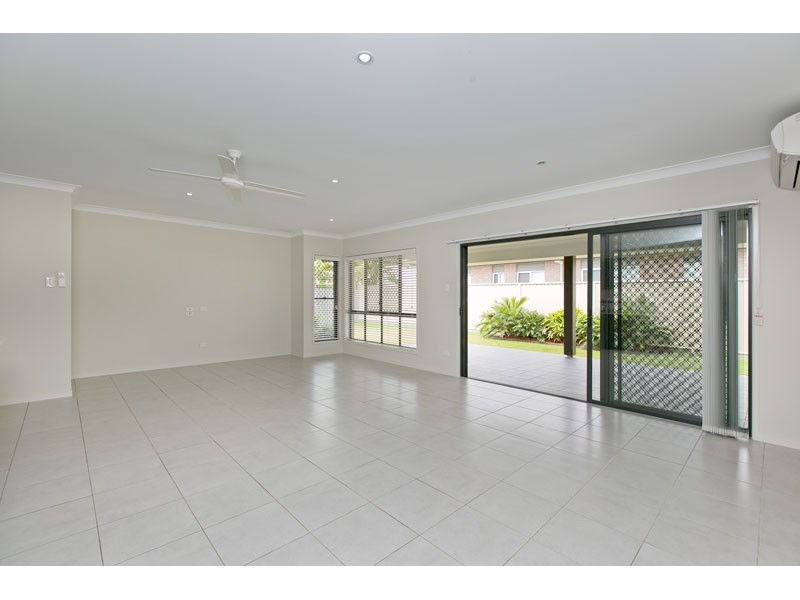 7 Crosby Place, Cleveland QLD 4163