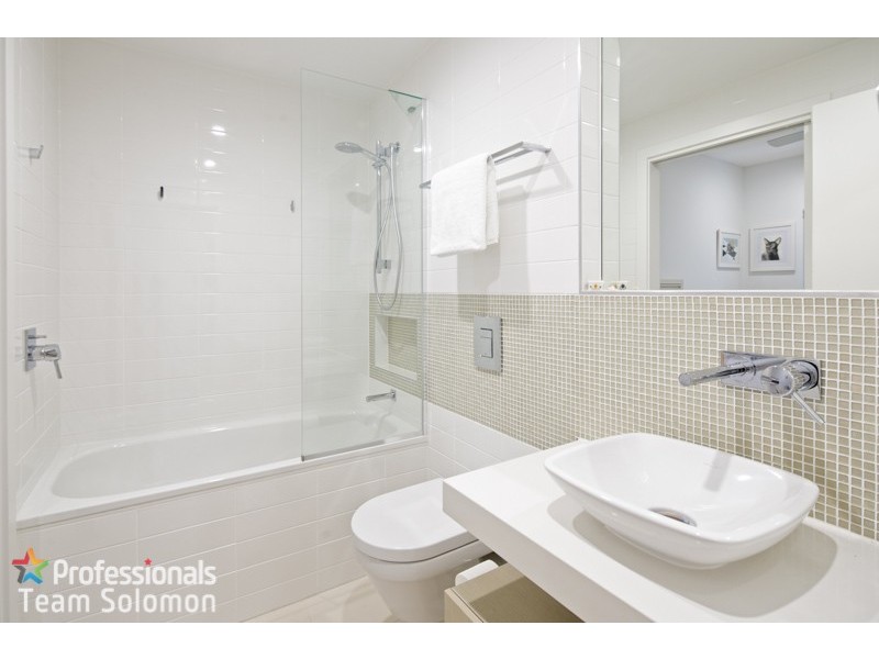 2/29 Shore Street East, Cleveland QLD 4163