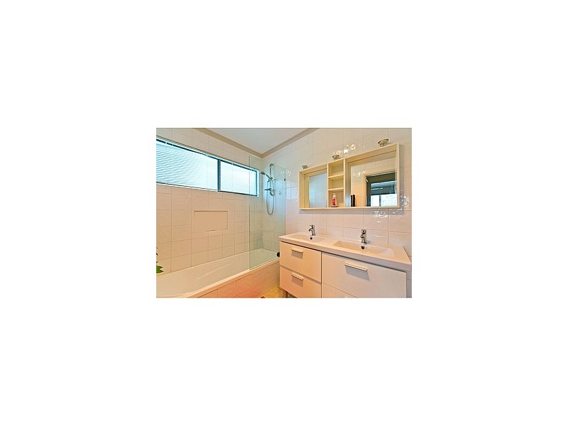 9 Laurette Avenue, Thornlands QLD 4164