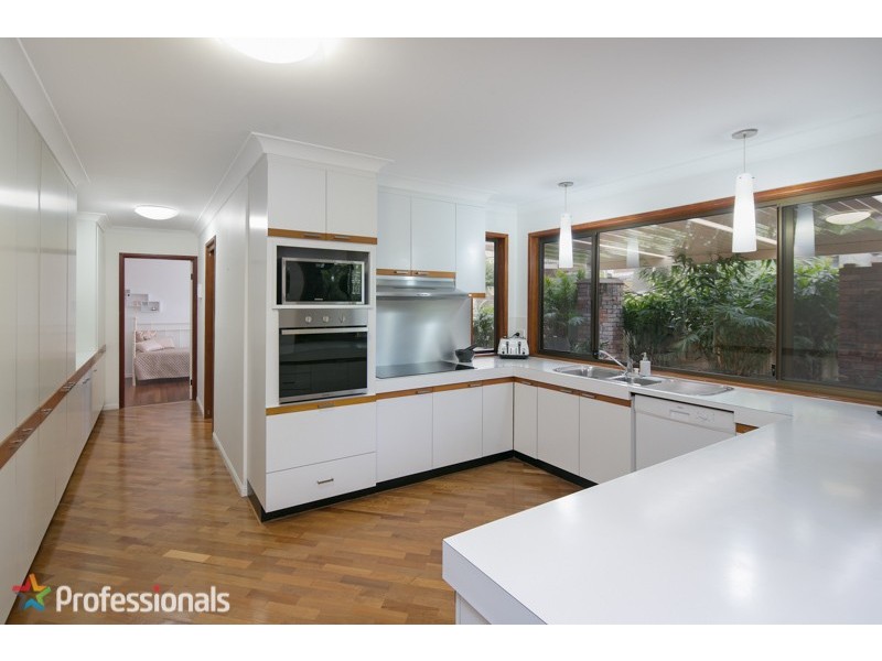 8 Tokay Court, Thornlands QLD 4164