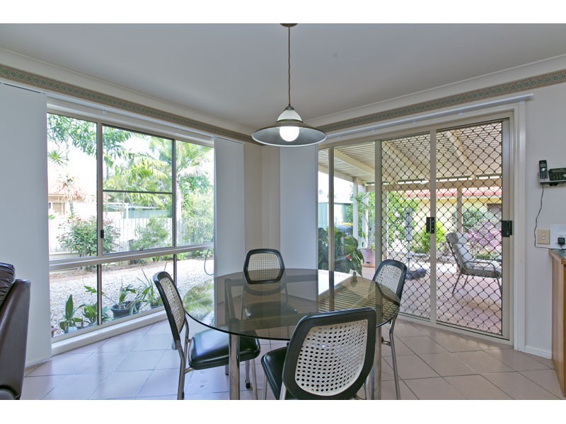 21 Lewis Place, Manly West QLD 4179