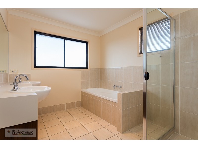 59 Morris Circuit, Thornlands QLD 4164