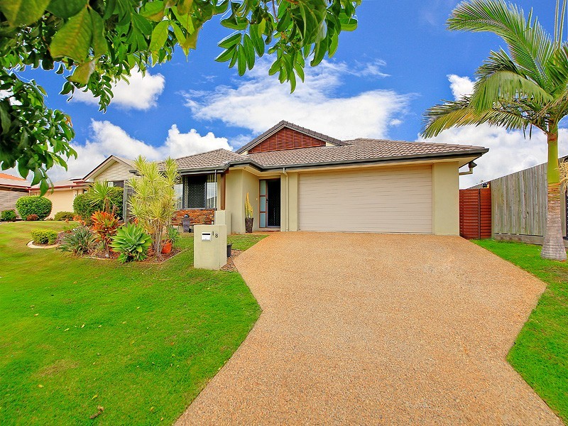 18 Minetta Street, Victoria Point QLD 4165