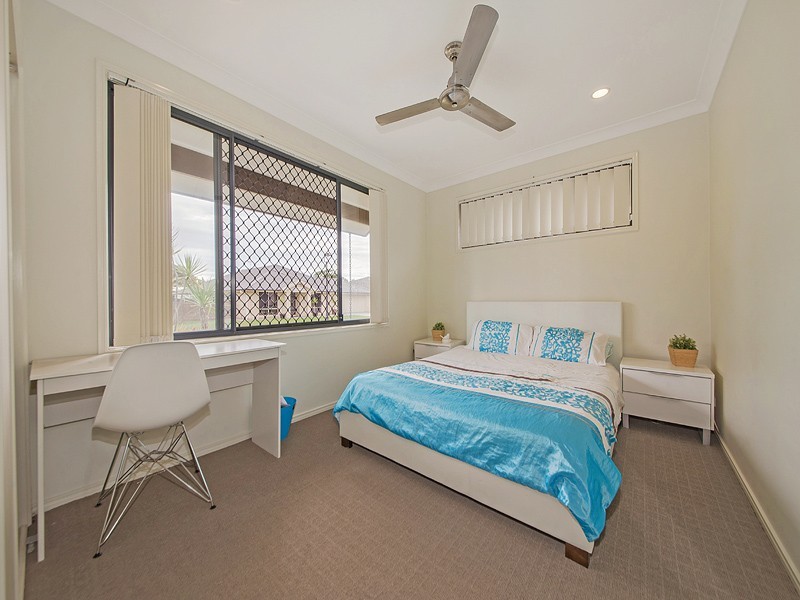 18 Minetta Street, Victoria Point QLD 4165