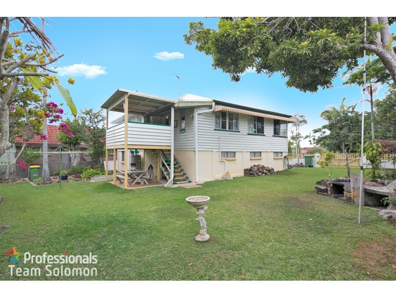 12 Oakland Avenue, Redland Bay QLD 4165