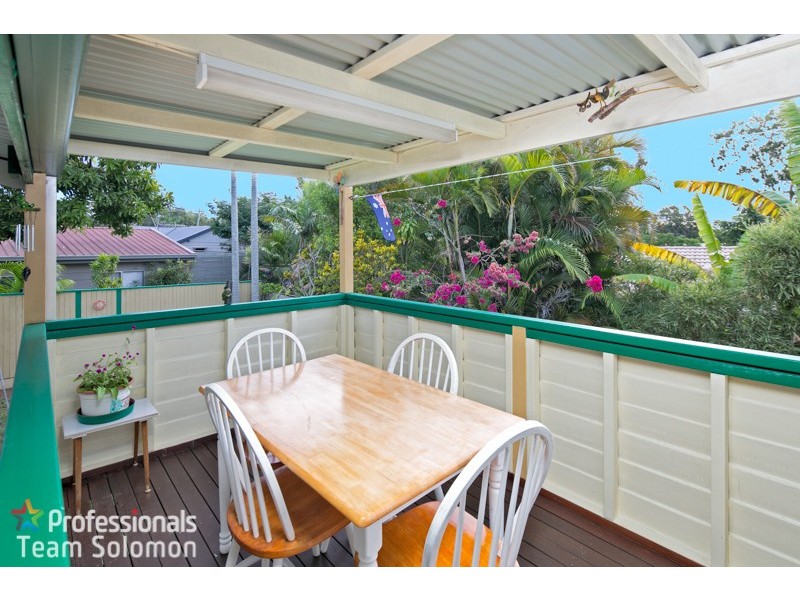 12 Oakland Avenue, Redland Bay QLD 4165
